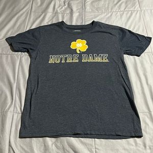 NWOT Kids Notre Dame Shamrock Short Sleeve Shirt Size Youth 16-18